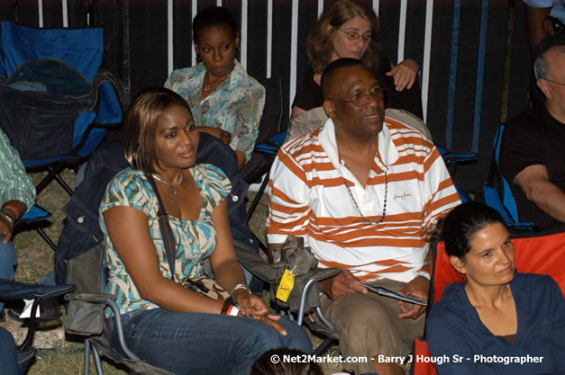 Venue & Audience - Air Jamaica Jazz & Blues Festival 2007 - The Art of Music -  Thursday, January 25th - 10th Anniversary - Air Jamaica Jazz & Blues Festival 2007 - The Art of Music - Tuesday, January 23 - Saturday, January 27, 2007, The Aqueduct on Rose Hall, Montego Bay, Jamaica - Negril Travel Guide, Negril Jamaica WI - http://www.negriltravelguide.com - info@negriltravelguide.com...!