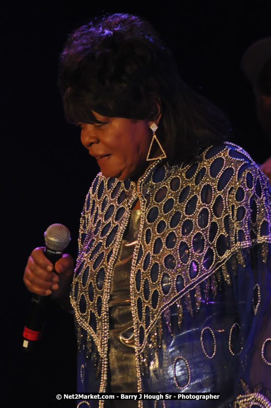 Koko Taylor at the Air Jamaica Jazz and Blues Festival 2008 The Art of Music - Saturday, January 26, 2008 - Air Jamaica Jazz & Blues 2008 The Art of Music venue at the Aqaueduct on Rose Hall Resort & Counrty Club, Montego Bay, St. James, Jamaica W.I. - Thursday, January 24 - Saturday, January 26, 2008 - Photographs by Net2Market.com - Claudine Housen & Barry J. Hough Sr, Photographers - Negril Travel Guide, Negril Jamaica WI - http://www.negriltravelguide.com - info@negriltravelguide.com...!