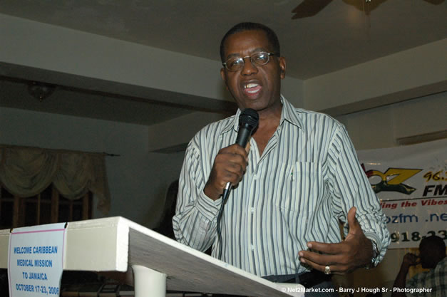 Caribbean Medical Mission Reception at the Travellers Beach Resort, Negril, Jamaica, Tuesday, October 17, 2006 - Negril Travel Guide, Negril Jamaica WI - http://www.negriltravelguide.com - info@negriltravelguide.com...!