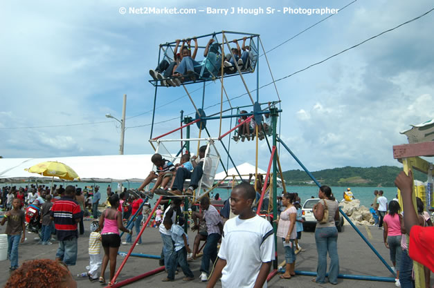 Cross De Harbour @ Lucea Car Park presented by Linkz Entertainment in association with Lucea Chamber of Commerce - Featuring Freddy Mc Gregor, Iley Dread, Mr. Vegas, Lt. Elmo, Champagne, Merital, CC, Brillant, TQ, Mad Dog, Chumps - Lucea, Hanover, Jamaica - Negril Travel Guide.com, Negril Jamaica WI - http://www.negriltravelguide.com - info@negriltravelguide.com...!