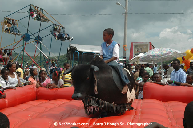 Cross De Harbour @ Lucea Car Park presented by Linkz Entertainment in association with Lucea Chamber of Commerce - Featuring Freddy Mc Gregor, Iley Dread, Mr. Vegas, Lt. Elmo, Champagne, Merital, CC, Brillant, TQ, Mad Dog, Chumps - Lucea, Hanover, Jamaica - Negril Travel Guide.com, Negril Jamaica WI - http://www.negriltravelguide.com - info@negriltravelguide.com...!