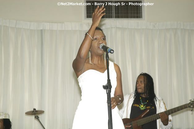 Karen Smith - Reflections - Cure Fest 2007 - All White Birth-Night Party - Hosted by Jah Cure - Starfish Trelawny Hotel - Trelawny, Jamaica - Friday, October 12, 2007 - Cure Fest 2007 October 12th-14th, 2007 Presented by Danger Promotions, Iyah Cure Promotions, and Brass Gate Promotions - Alison Young, Publicist - Photographs by Net2Market.com - Barry J. Hough Sr, Photographer - Negril Travel Guide, Negril Jamaica WI - http://www.negriltravelguide.com - info@negriltravelguide.com...!