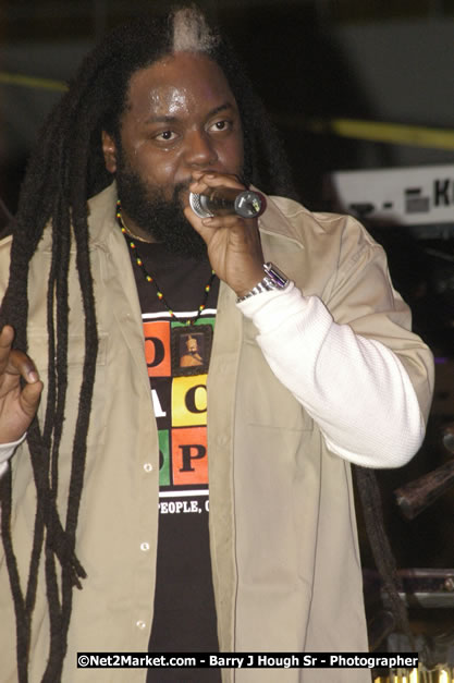 Morgan Heritage - Cure Fest 2007 - Longing For Concert at Trelawny Multi Purpose Stadium, Trelawny, Jamaica - Sunday, October 14, 2007 - Cure Fest 2007 October 12th-14th, 2007 Presented by Danger Promotions, Iyah Cure Promotions, and Brass Gate Promotions - Alison Young, Publicist - Photographs by Net2Market.com - Barry J. Hough Sr, Photographer - Negril Travel Guide, Negril Jamaica WI - http://www.negriltravelguide.com - info@negriltravelguide.com...!