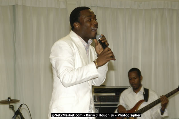 Prodigal Son - Reflections - Cure Fest 2007 - All White Birth-Night Party - Hosted by Jah Cure - Starfish Trelawny Hotel - Trelawny, Jamaica - Friday, October 12, 2007 - Cure Fest 2007 October 12th-14th, 2007 Presented by Danger Promotions, Iyah Cure Promotions, and Brass Gate Promotions - Alison Young, Publicist - Photographs by Net2Market.com - Barry J. Hough Sr, Photographer - Negril Travel Guide, Negril Jamaica WI - http://www.negriltravelguide.com - info@negriltravelguide.com...!