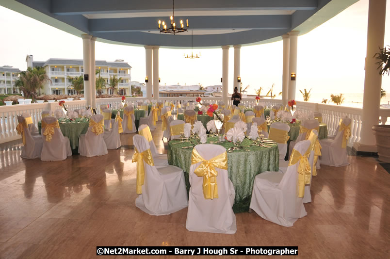 Bird of Paradise Awards & Gala @ Grand Palladium Resort & Spa [Fiesta] - Saturday, August 9, 2008 - Guest Honouree The Most Honourable P.J. Patterson ON, PC, QC - Hanover Homecoming Foundation LTD Jamaica - Wherever you roam ... Hanover bids you ... come HOME - Sunday, August 3 to Saturday, August 9, 2008 - Hanover Jamaica - Photographs by Net2Market.com - Barry J. Hough Sr. Photojournalist/Photograper - Photographs taken with a Nikon D300 - Negril Travel Guide, Negril Jamaica WI - http://www.negriltravelguide.com - info@negriltravelguide.com...!