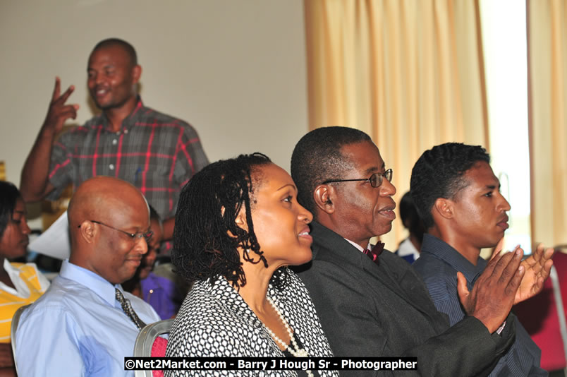 Investment & Business Forum - Brand Jamaica @ Grand Palladium Resort & Spa [Fiesta] - Thursday, August 7, 2008 - Hanover Homecoming Foundation LTD Jamaica - Wherever you roam ... Hanover bids you ... come HOME - Sunday, August 3 to Saturday, August 9, 2008 - Hanover Jamaica - Photographs by Net2Market.com - Barry J. Hough Sr. Photojournalist/Photograper - Photographs taken with a Nikon D300 - Negril Travel Guide, Negril Jamaica WI - http://www.negriltravelguide.com - info@negriltravelguide.com...!