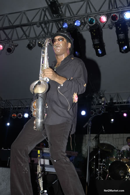 Arturo Tappin - Air Jamaica Jazz & Blues 2005 - The Art Of Music - Cinnamon Hill Golf Course, Rose Hall, Montego Bay - Negril Travel Guide, Negril Jamaica WI - http://www.negriltravelguide.com - info@negriltravelguide.com...!