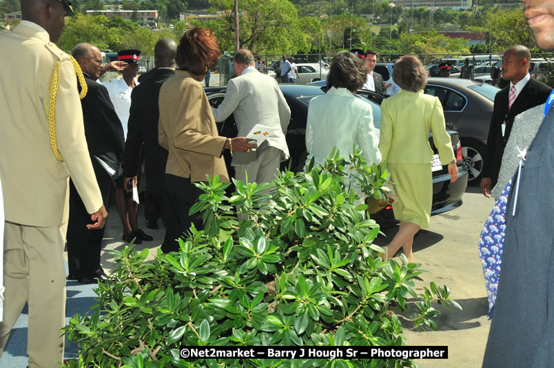 The Unveiling Of The Commemorative Plaque By The Honourable Prime Minister, Orette Bruce Golding, MP, And Their Majesties, King Juan Carlos I And Queen Sofia Of Spain - On Wednesday, February 18, 2009, Marking The Completion Of The Expansion Of Sangster International Airport, Venue at Sangster International Airport, Montego Bay, St James, Jamaica - Wednesday, February 18, 2009 - Photographs by Net2Market.com - Barry J. Hough Sr, Photographer/Photojournalist - Negril Travel Guide, Negril Jamaica WI - http://www.negriltravelguide.com - info@negriltravelguide.com...!