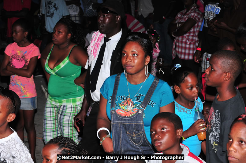 Lucea Cross the Harbour @ Lucea Car Park - All Day Event - Cross the Harbour Swim, Boat Rides, and Entertainment for the Family - Concert Featuring: Bushman, George Nooksl, Little Hero, Bushi One String, Dog Rice and many local Artists - Friday, August 1, 2008 - Lucea, Hanover Jamaica - Photographs by Net2Market.com - Barry J. Hough Sr. Photojournalist/Photograper - Photographs taken with a Nikon D300 - Negril Travel Guide, Negril Jamaica WI - http://www.negriltravelguide.com - info@negriltravelguide.com...!