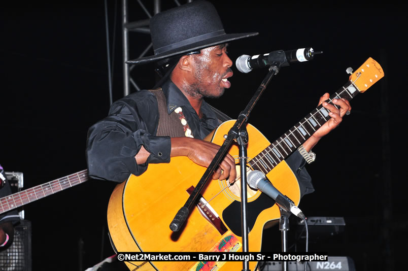 Lucea Cross the Harbour @ Lucea Car Park - All Day Event - Cross the Harbour Swim, Boat Rides, and Entertainment for the Family - Concert Featuring: Bushman, George Nooksl, Little Hero, Bushi One String, Dog Rice and many local Artists - Friday, August 1, 2008 - Lucea, Hanover Jamaica - Photographs by Net2Market.com - Barry J. Hough Sr. Photojournalist/Photograper - Photographs taken with a Nikon D300 - Negril Travel Guide, Negril Jamaica WI - http://www.negriltravelguide.com - info@negriltravelguide.com...!