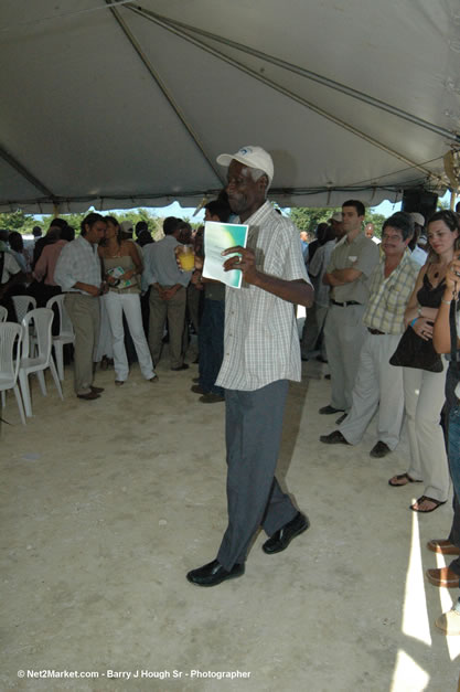 Palladium Hotels & Resorts - Groundbreaking of the 1600-Room Grand Palladium Lady Hamilton Resort & Spa and the Grand Palludium Jamaica Resort & Spa - Special Address: The Most Honorable Portia Simpson-Miller, O.N., M.P., Prime Minister of Jamaica - The Point, Lucea, Hanover, Saturday, November 11, 2006 @ 2:00 pm - Negril Travel Guide, Negril Jamaica WI - http://www.negriltravelguide.com - info@negriltravelguide.com...!