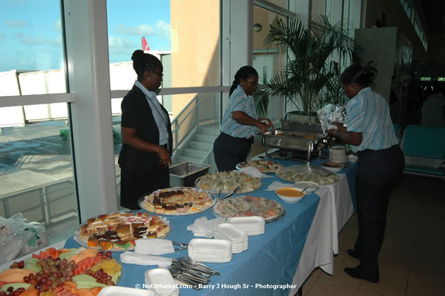 MBJ Airports Limited Welcomes WestJet Airlines - Inaugural Scheduled Service From Toronto Pearsons International Airport - Monday, December 10, 2007 - Sangster International Airport - MBJ Airports Limited, Montego Bay, Jamaica W.I. - Photographs by Net2Market.com - Barry J. Hough Sr, Photographer - Negril Travel Guide, Negril Jamaica WI - http://www.negriltravelguide.com - info@negriltravelguide.com...!