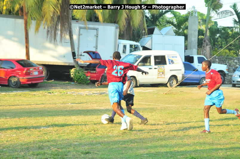 Marley Magic Traffic Jam - Celebrity Football @ Spring Break - Saturday, March 21, 2009 - Also Featuring: Kelley, Capleton, Junior Reid, Spragga Benz, Wayne Marshall, Munga, Romaine Virgo,Embee, Bango Herman, Flava K, Whisky Baggio, Andrew and Wadda Blood, Black Am I, Packa, Venue at Waz Beach, Norman Manley Boulevard, Negril Westmoreland, Jamaica - Saturday, March 21, 2009 - Photographs by Net2Market.com - Barry J. Hough Sr, Photographer/Photojournalist - Negril Travel Guide, Negril Jamaica WI - http://www.negriltravelguide.com - info@negriltravelguide.com...!