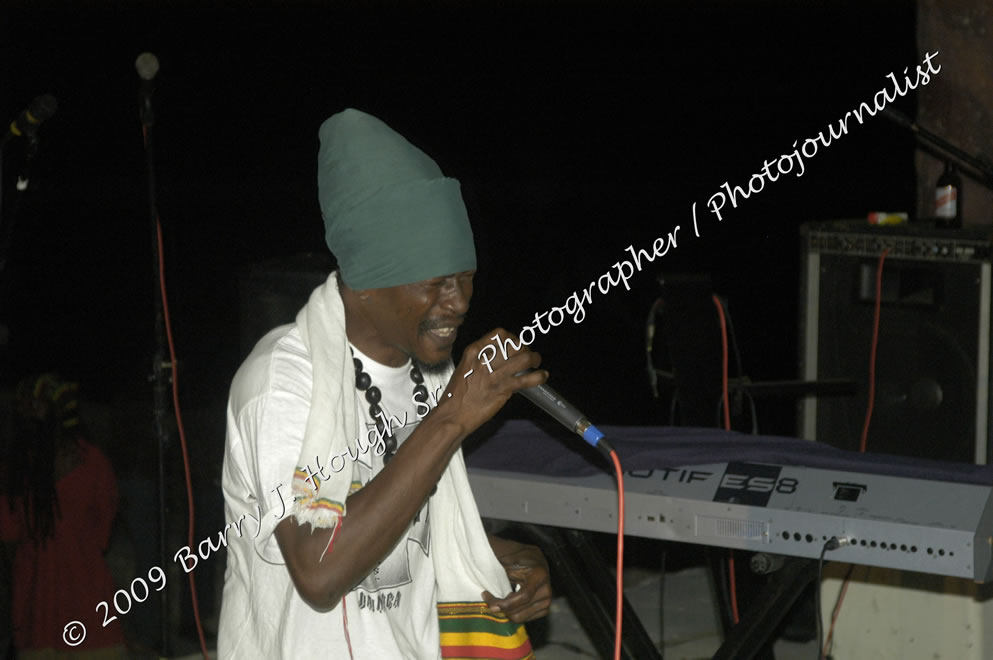  Etana Live in Concert Negril Escape Resort & Spa, Openning Acts: Princess Tia, Ras Slick, and Anthony Able, Backing Band: Strong Hold, One Love Reggae Summer Series, West End, Negril, Westmoreland, Jamaica W.I. - Saturaday, August 18, 2009 - Photographs by Barry J. Hough Sr. Photojournalist/Photograper - Photographs taken with a Nikon D70, D100, or D300 - Negril Travel Guide, Negril Jamaica WI - http://www.negriltravelguide.com - info@negriltravelguide.com...!