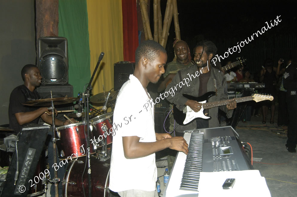  Etana Live in Concert Negril Escape Resort & Spa, Openning Acts: Princess Tia, Ras Slick, and Anthony Able, Backing Band: Strong Hold, One Love Reggae Summer Series, West End, Negril, Westmoreland, Jamaica W.I. - Saturaday, August 18, 2009 - Photographs by Barry J. Hough Sr. Photojournalist/Photograper - Photographs taken with a Nikon D70, D100, or D300 - Negril Travel Guide, Negril Jamaica WI - http://www.negriltravelguide.com - info@negriltravelguide.com...!