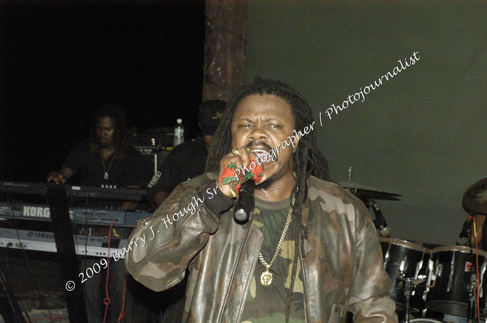  Luciano "Live in Concert" Negril Escape Resort & Spa, Openning Acts: Justice Merchant, and Timmi Burrell, Backing Band: JAH Messenjah, One Love Reggae Summer Series, West End, Negril, Westmoreland, Jamaica W.I. - Tuesday, August 11, 2009 - Photographs by Barry J. Hough Sr. Photojournalist/Photograper - Photographs taken with a Nikon D70, D100, or D300 - Negril Travel Guide, Negril Jamaica WI - http://www.negriltravelguide.com - info@negriltravelguide.com...!