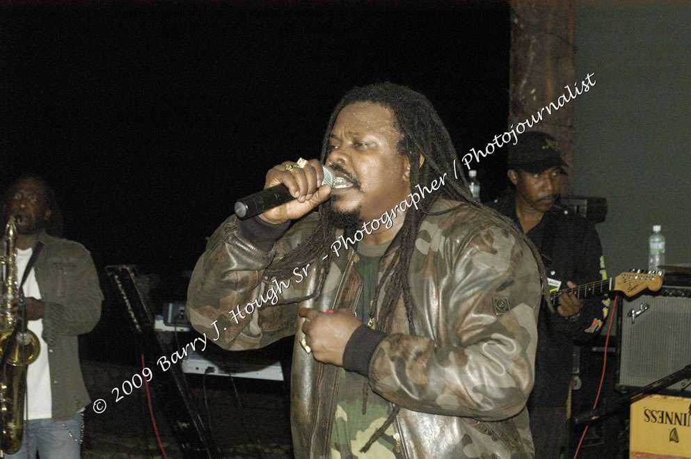  Luciano "Live in Concert" Negril Escape Resort & Spa, Openning Acts: Justice Merchant, and Timmi Burrell, Backing Band: JAH Messenjah, One Love Reggae Summer Series, West End, Negril, Westmoreland, Jamaica W.I. - Tuesday, August 11, 2009 - Photographs by Barry J. Hough Sr. Photojournalist/Photograper - Photographs taken with a Nikon D70, D100, or D300 - Negril Travel Guide, Negril Jamaica WI - http://www.negriltravelguide.com - info@negriltravelguide.com...!