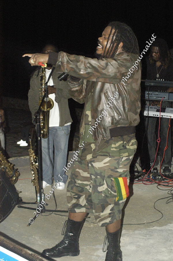  Luciano "Live in Concert" Negril Escape Resort & Spa, Openning Acts: Justice Merchant, and Timmi Burrell, Backing Band: JAH Messenjah, One Love Reggae Summer Series, West End, Negril, Westmoreland, Jamaica W.I. - Tuesday, August 11, 2009 - Photographs by Barry J. Hough Sr. Photojournalist/Photograper - Photographs taken with a Nikon D70, D100, or D300 - Negril Travel Guide, Negril Jamaica WI - http://www.negriltravelguide.com - info@negriltravelguide.com...!