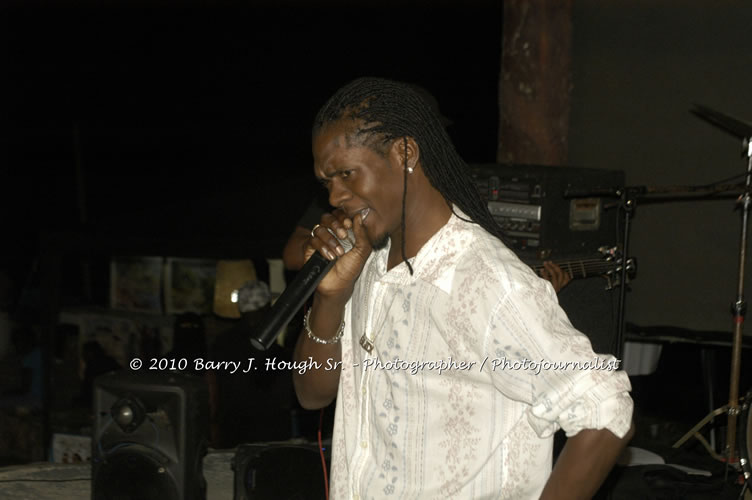 Chaka Demus & Pliers - Live In Concert @ Negril Escape Resort and Spa, December 8, 2009, One Love Drive, West End, Negril, Westmoreland, Jamaica W.I. - Photographs by Net2Market.com - Barry J. Hough Sr, Photographer/Photojournalist - Negril Travel Guide, Negril Jamaica WI - http://www.negriltravelguide.com - info@negriltravelguide.com...!