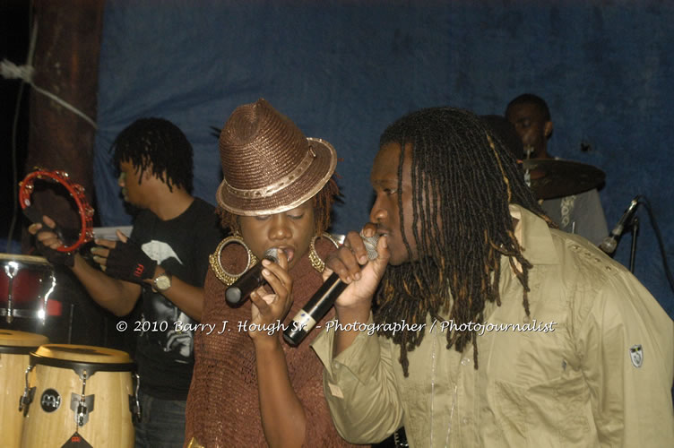 Etana - Live In Concert - One Love Reggae Concert Series 09/10 @ Negril Escape Resort and Spa, December 22, 2009, One Love Drive, West End, Negril, Westmoreland, Jamaica W.I. - Photographs by Net2Market.com - Barry J. Hough Sr, Photographer/Photojournalist - Negril Travel Guide, Negril Jamaica WI - http://www.negriltravelguide.com - info@negriltravelguide.com...!