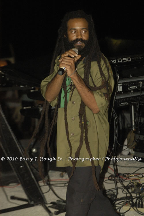 JAH Cure - Live In Concert @ Negril Escape Resort and Spa, December 15, 2009, One Love Drive, West End, Negril, Westmoreland, Jamaica W.I. - Photographs by Net2Market.com - Barry J. Hough Sr, Photographer/Photojournalist - Negril Travel Guide, Negril Jamaica WI - http://www.negriltravelguide.com - info@negriltravelguide.com...!