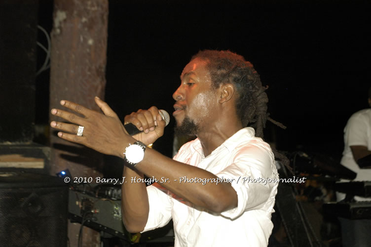 JAH Cure - Live In Concert @ Negril Escape Resort and Spa, December 15, 2009, One Love Drive, West End, Negril, Westmoreland, Jamaica W.I. - Photographs by Net2Market.com - Barry J. Hough Sr, Photographer/Photojournalist - Negril Travel Guide, Negril Jamaica WI - http://www.negriltravelguide.com - info@negriltravelguide.com...!