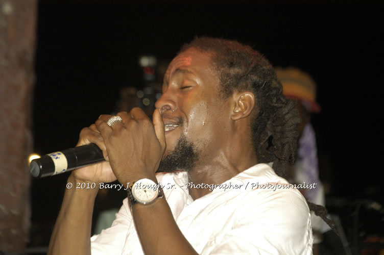 JAH Cure - Live In Concert @ Negril Escape Resort and Spa, December 15, 2009, One Love Drive, West End, Negril, Westmoreland, Jamaica W.I. - Photographs by Net2Market.com - Barry J. Hough Sr, Photographer/Photojournalist - Negril Travel Guide, Negril Jamaica WI - http://www.negriltravelguide.com - info@negriltravelguide.com...!