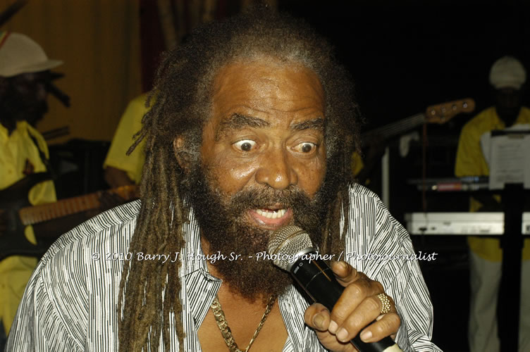 John Holt - Live in Concert - Also featuring Uprising Bank, plus DJ Gemini @ One Love Reggae Concerts Series 09/10 @ Negril Escape Resort & Spa, February 9, 2010, One Love Drive, West End, Negril, Westmoreland, Jamaica W.I. - Photographs by Net2Market.com - Barry J. Hough Sr, Photographer/Photojournalist - The Negril Travel Guide - Negril's and Jamaica's Number One Concert Photography Web Site with over 40,000 Jamaican Concert photographs Published -  Negril Travel Guide, Negril Jamaica WI - http://www.negriltravelguide.com - info@negriltravelguide.com...!