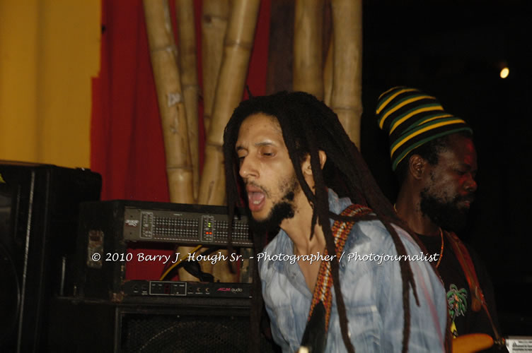 Julian Marley - Grammy Nominee & Son of the Legend Bob Marley - Live in Concert - Also featuring Ras Noble, Power Drill, Iron Head, & Robin Banks - Backing Band Roots Warrior, plus DJ Gemini @ One Love Reggae Concerts Series 09/10 @ Negril Escape Resort & Spa, February 2, 2010, One Love Drive, West End, Negril, Westmoreland, Jamaica W.I. - Photographs by Net2Market.com - Barry J. Hough Sr, Photographer/Photojournalist - The Negril Travel Guide - Negril's and Jamaica's Number One Concert Photography Web Site with over 40,000 Jamaican Concert photographs Published -  Negril Travel Guide, Negril Jamaica WI - http://www.negriltravelguide.com - info@negriltravelguide.com...!