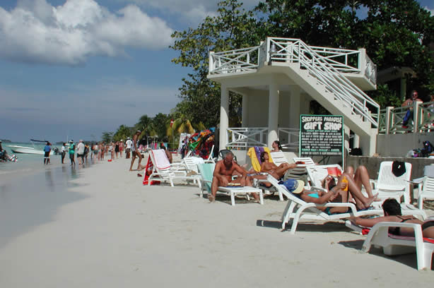 A Photo Walk along Negril's Famous Seven Mile Beach - Negril Travel Guide, Negril Jamaica WI - http://www.negriltravelguide.com - info@negriltravelguide.com...!