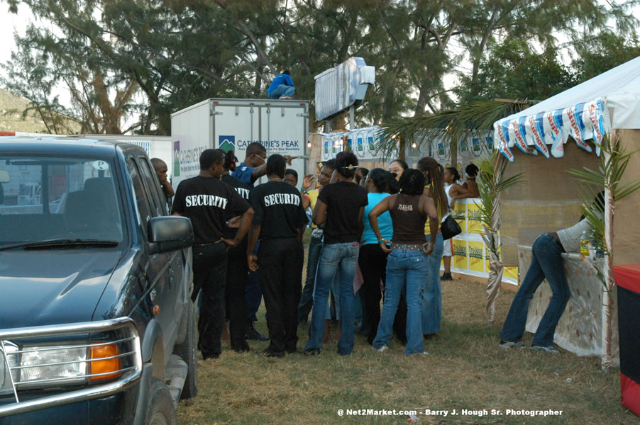 Tru Juice Rebel Salute 2006 - Reggae's Premiere Roots Festival - Pre-Show Venue Photos -Port Kaiser Sports Club, Saturday, January 14, 2006 - Negril Travel Guide, Negril Jamaica WI - http://www.negriltravelguide.com - info@negriltravelguide.com...!