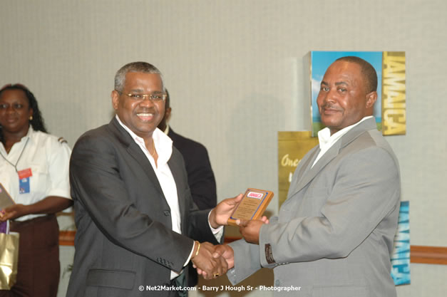 Red Cap Porters Awards - Minister of Tourism, Hon. Edmund Bartlett - Director of Tourism, Basil Smith - Friday, December 14, 2007 - Holiday Inn Sunspree, Montego Bay, Jamaica W.I. - Photographs by Net2Market.com - Barry J. Hough Sr, Photographer - Negril Travel Guide, Negril Jamaica WI - http://www.negriltravelguide.com - info@negriltravelguide.com...!