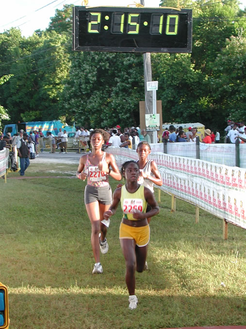 2003 Reggae Marathon & Half Marathon Photographs - Negril Travel Guide, Negril Jamaica WI - http://www.negriltravelguide.com - info@negriltravelguide.com...!