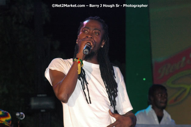 Beeniw Man & Barbee  - Red Stripe Reggae Sumfest 2007 - Zenith - Saturday, July 21, 2007 - Catherine Hall, Montego Bay, St James, Jamaica W.I. - Negril Travel Guide, Negril Jamaica WI - http://www.negriltravelguide.com - info@negriltravelguide.com...!