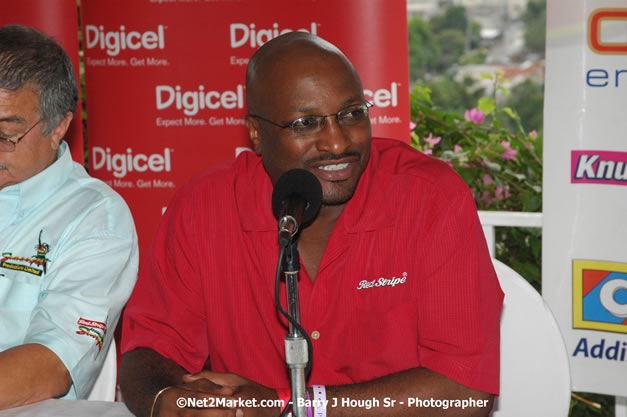 LL Cool J - Shaggy - Press Conference @ Richmond Hill Inn, Montego Bay - Red Stripe Reggae Sumfest at Catherine Hall, Montego Bay, St James, Jamaica W.I. - Negril Travel Guide.com, Negril Jamaica WI - http://www.negriltravelguide.com - info@negriltravelguide.com...!