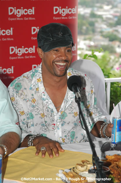 LL Cool J - Shaggy - Press Conference @ Richmond Hill Inn, Montego Bay - Red Stripe Reggae Sumfest at Catherine Hall, Montego Bay, St James, Jamaica W.I. - Negril Travel Guide.com, Negril Jamaica WI - http://www.negriltravelguide.com - info@negriltravelguide.com...!