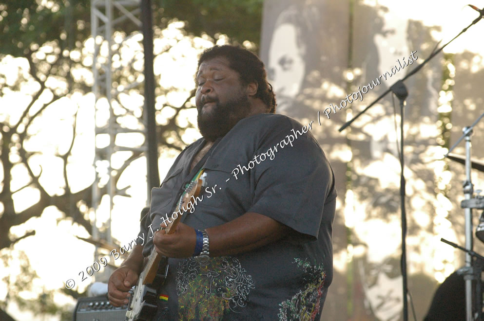 Inner Circle  @ Reggae Sumfest 2009 - International Night 2 - Reggae Sumfest 2009,Catherine Hall, Montego Bay, St. James, Jamaica W.I. - Saturday, July 25, 2009 - Reggae Sumfest 2009, July 19 - 25, 2009 - Photographs by Net2Market.com - Barry J. Hough Sr. Photojournalist/Photograper - Photographs taken with a Nikon D70, D100, or D300 - Negril Travel Guide, Negril Jamaica WI - http://www.negriltravelguide.com - info@negriltravelguide.com...!