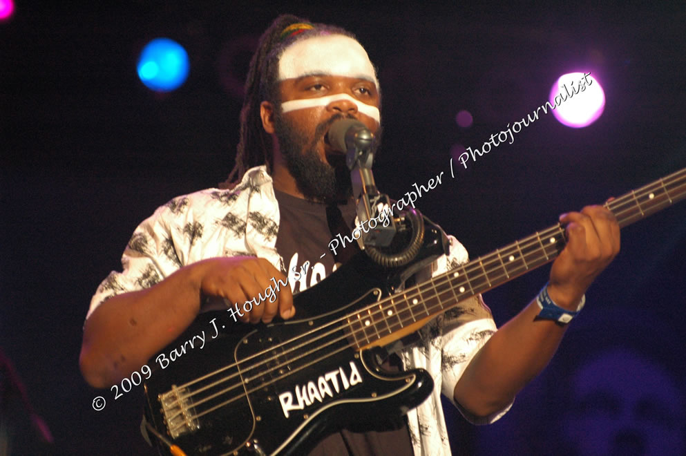 Rhaatid @ Reggae Sumfest 2009 - International Night 2 - Reggae Sumfest 2009,Catherine Hall, Montego Bay, St. James, Jamaica W.I. - Saturday, July 25, 2009 - Reggae Sumfest 2009, July 19 - 25, 2009 - Photographs by Net2Market.com - Barry J. Hough Sr. Photojournalist/Photograper - Photographs taken with a Nikon D70, D100, or D300 - Negril Travel Guide, Negril Jamaica WI - http://www.negriltravelguide.com - info@negriltravelguide.com...!