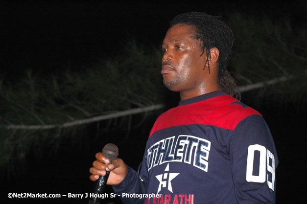 Tarrus Riley, Jimmy Riley, and Dwayne Stephensen - Money Cologne Promotions in association with "British Link Up" presents Summer Jam featuring She's Royal Tarrus Riley & Jimmy Riley - Plus Ras Slick, Sham Dawg, and Whiskey Bagio @ Roots Bamboo, Norman Manley Boulevard, Negril, Jamaica W.I. - Backed up Dean Fraser & The Hurricanne Band - MC Barry G and Rev. BB - July 25, 2007 - Negril Travel Guide.com, Negril Jamaica WI - http://www.negriltravelguide.com - info@negriltravelguide.com...!