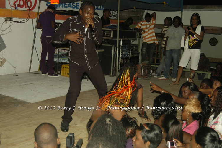 Busy Signal & Kip Rich- Also featuring: Mona Lisa and Crystal Axe @ Striptease Night Club, Scrub-A-Dub Car Wash, , Whitehall, Negril, Westmoreland, Jamaica W.I. - Photographs by Net2Market.com - Barry J. Hough Sr, Photographer/Photojournalist - The Negril Travel Guide - Negril's and Jamaica's Number One Concert Photography Web Site with over 40,000 Jamaican Concert photographs Published -  Negril Travel Guide, Negril Jamaica WI - http://www.negriltravelguide.com - info@negriltravelguide.com...!