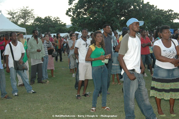 The Ministry of Toursim & The Jamaica Tourist Board present Tourism Awareness Concert in Commemoration of the Start of the 07/08 Winter Tourist Season - Guest Performers: Third World, Tessane Chin, Etana, Assassin, One Third, Christopher Martin, Gumption Band - Saturday, December 15, 2007 - Old Hospital Site, on the Hip Strip, Montego Bay, Jamaica W.I. - Photographs by Net2Market.com - Barry J. Hough Sr, Photographer - Negril Travel Guide, Negril Jamaica WI - http://www.negriltravelguide.com - info@negriltravelguide.com...!