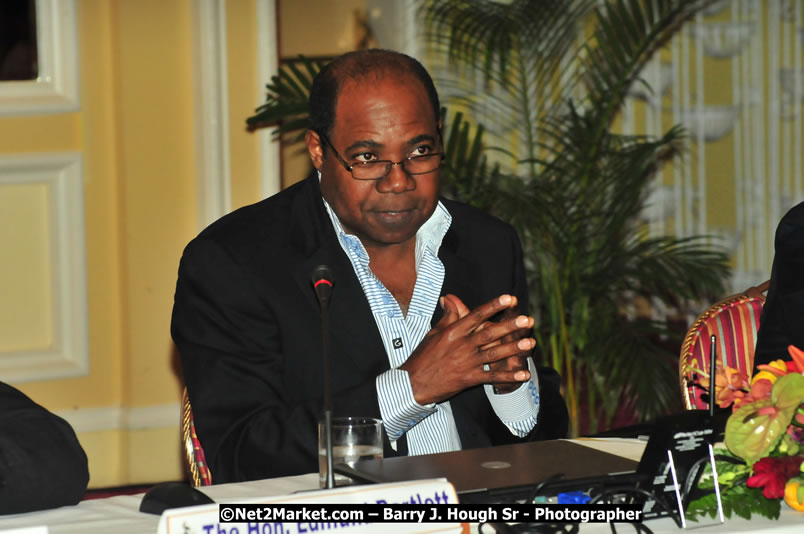 The University Of The West Indies, Mona, Policy Conference: Examining The Impact Of Gaming On The Society, Venue at Ritz - Carlton, Rose Hall, Montego Bay, St James, Jamaica - Saturday, April 18, 2009 - Photographs by Net2Market.com - Barry J. Hough Sr, Photographer/Photojournalist - Negril Travel Guide, Negril Jamaica WI - http://www.negriltravelguide.com - info@negriltravelguide.com...!