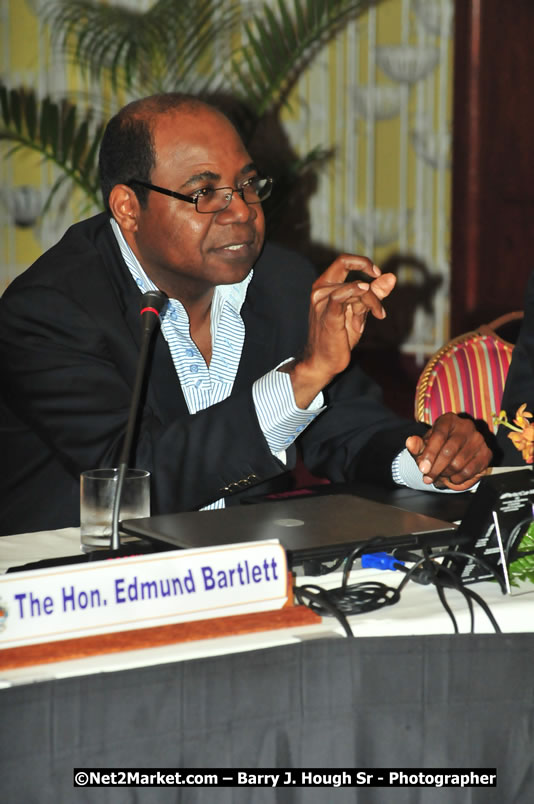 The University Of The West Indies, Mona, Policy Conference: Examining The Impact Of Gaming On The Society, Venue at Ritz - Carlton, Rose Hall, Montego Bay, St James, Jamaica - Saturday, April 18, 2009 - Photographs by Net2Market.com - Barry J. Hough Sr, Photographer/Photojournalist - Negril Travel Guide, Negril Jamaica WI - http://www.negriltravelguide.com - info@negriltravelguide.com...!