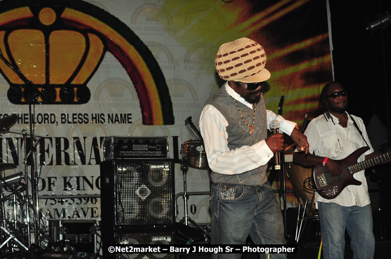 Coco T @ Unite The People An International Reggae Fest, Featuring: Beres Hammond, Coco T, Queen Ifrica, Khalil, Cameal Davis, Iley Dread, Rochelle, Geoffrey Star, Ras Penco, Kool DeLoy, Otis Gayle, J.McKay, Tiney Winey, Venue at Norman Manley Boulevard, Negril, Westmoreland, Jamaica - Saturday, April 4, 2009 - Photographs by Net2Market.com - Barry J. Hough Sr, Photographer/Photojournalist - Negril Travel Guide, Negril Jamaica WI - http://www.negriltravelguide.com - info@negriltravelguide.com...!