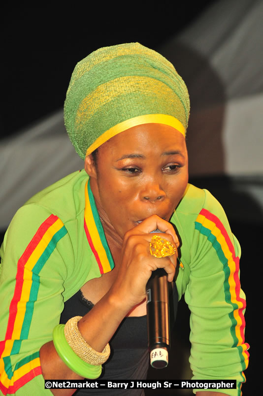 Queen Ifrica @ Unite The People An International Reggae Fest, Featuring: Beres Hammond, Coco T, Queen Ifrica, Khalil, Cameal Davis, Iley Dread, Rochelle, Geoffrey Star, Ras Penco, Kool DeLoy, Otis Gayle, J.McKay, Tiney Winey, Venue at Norman Manley Boulevard, Negril, Westmoreland, Jamaica - Saturday, April 4, 2009 - Photographs by Net2Market.com - Barry J. Hough Sr, Photographer/Photojournalist - Negril Travel Guide, Negril Jamaica WI - http://www.negriltravelguide.com - info@negriltravelguide.com...!