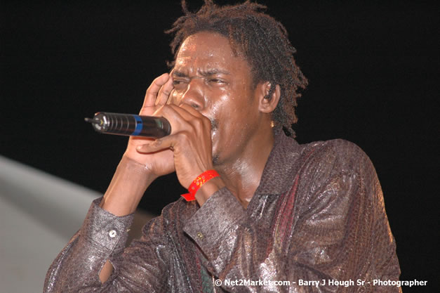 Kenyatta Hill @ Western Consciousness 2007 - Presented by King of Kings Productons - Saturday, April 28, 2007 - Llandilo Cultural Centre, Savanna-La-Mar, Westmoreland, Jamaica W.I. - Negril Travel Guide, Negril Jamaica WI - http://www.negriltravelguide.com - info@negriltravelguide.com...!