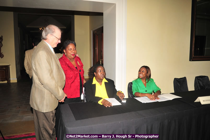 Jamaica's Olympic Athletes Reception at the Ritz Carlton - The City of Montego Bay Welcomes Our 2008 Olympians - Western Motorcade - Civic Ceremony - A Salute To Our Beijing Heros - Ritz Carlton Golf & Spa Resort, Montego Bay, Jamaica - Tuesday, October 7, 2008 - Photographs by Net2Market.com - Barry J. Hough Sr. Photojournalist/Photograper - Photographs taken with a Nikon D300 - Negril Travel Guide, Negril Jamaica WI - http://www.negriltravelguide.com - info@negriltravelguide.com...!